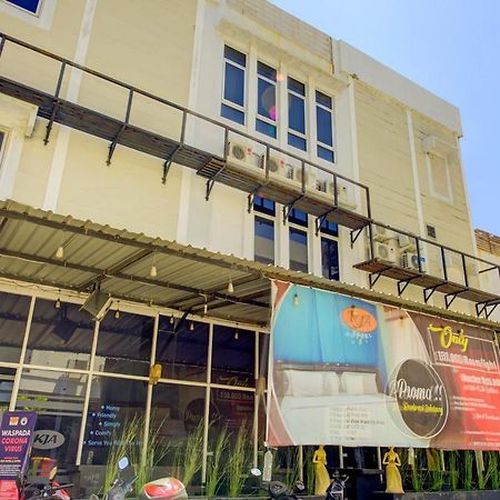 Oyo 3791 Hotel Kja Tegal  Bagian luar foto