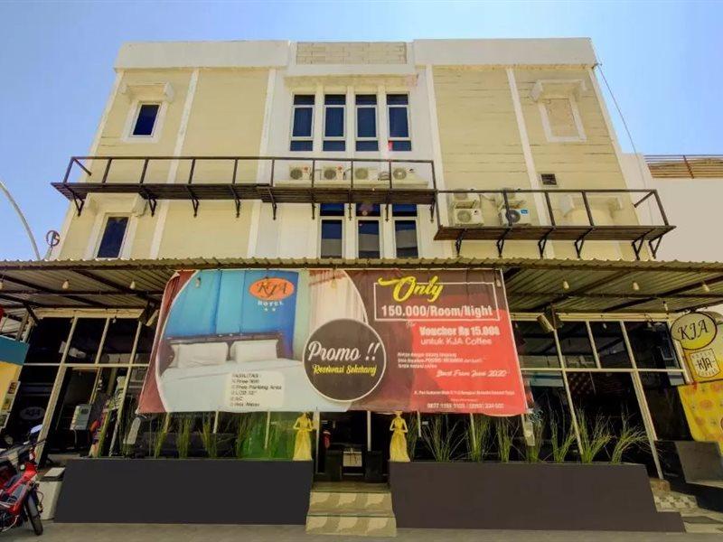 Oyo 3791 Hotel Kja Tegal  Bagian luar foto