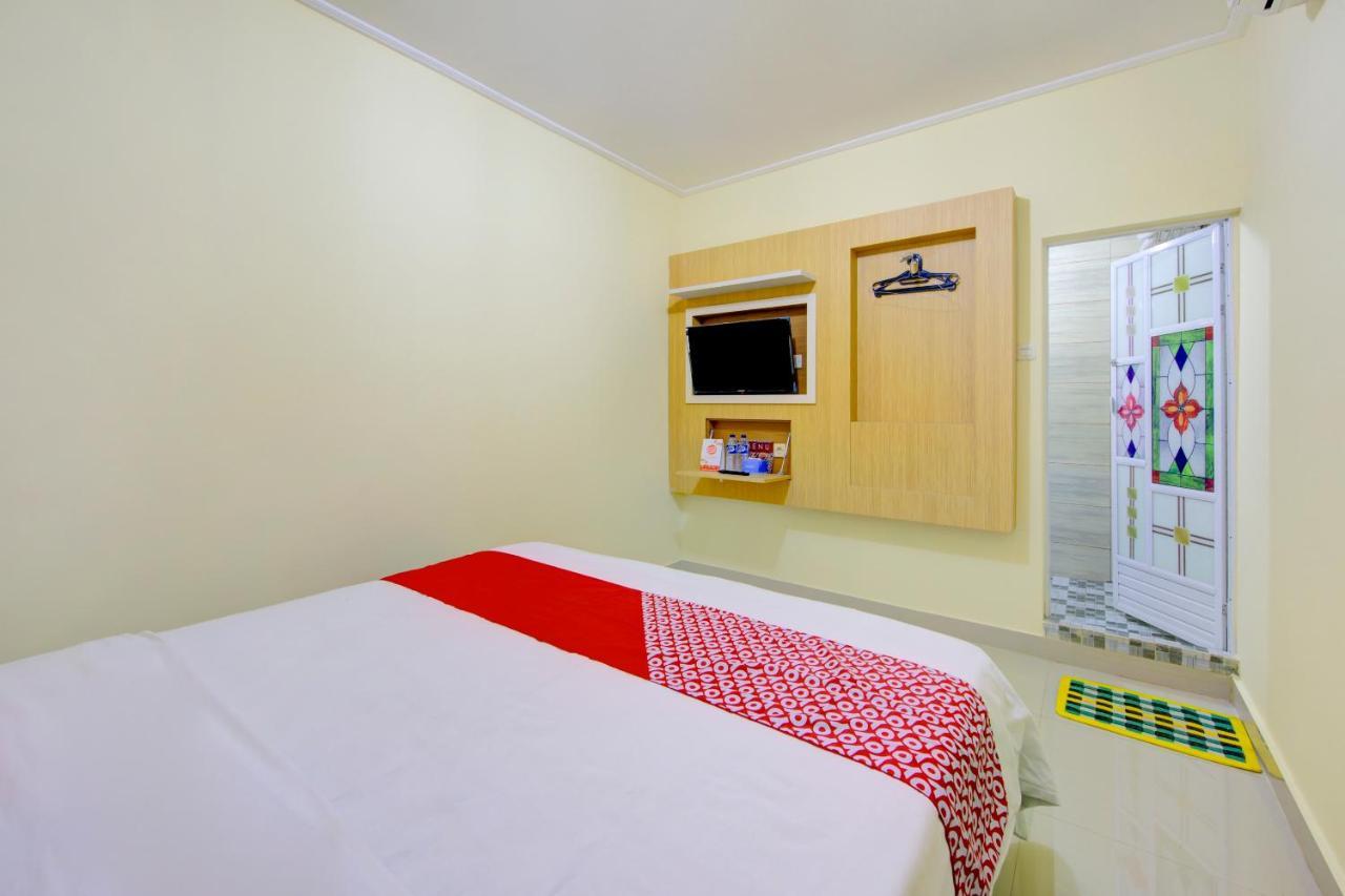 Oyo 3791 Hotel Kja Tegal  Bagian luar foto