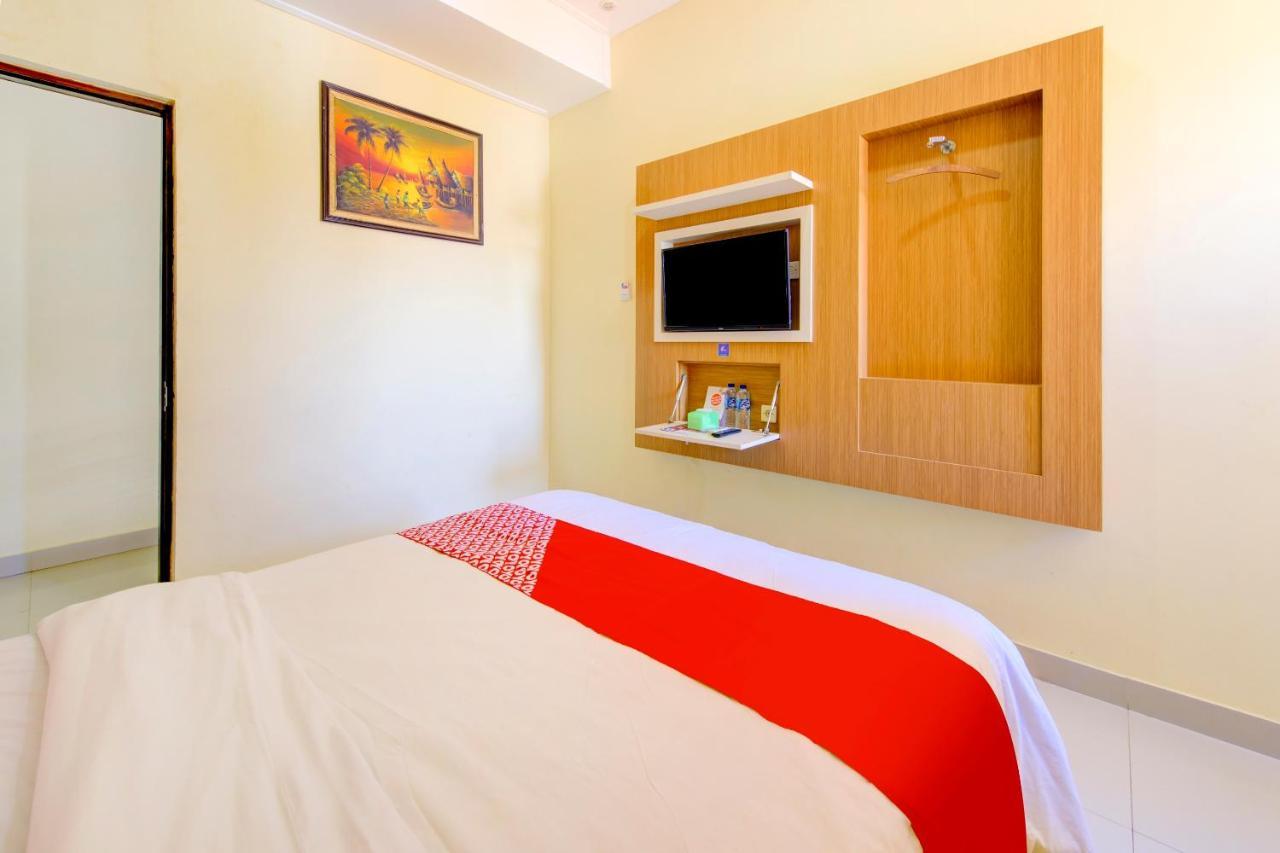 Oyo 3791 Hotel Kja Tegal  Bagian luar foto